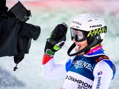 Wendy Holdener realisiert: es reicht zu Gold (Bild: KEYSTONE/EPA KEYSTONE/JEAN-CHRISTOPHE BOTT)