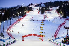 Blick auf den Slalom-Hang in Are. (Bild: Jean-Christophe-Bott / Keystone)