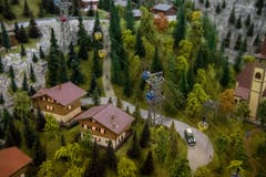 Im Bunkerstore in der Emmenbrücker Viscosistadt wurde auf rund 70 Quadratmeter eine eindrückliche Modelllandschaft aufgebaut. (Bild: Nadia Schärli, Emmenbrücke 8. Februar 2019)