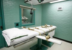 Der Hinrichtungsraum im Gefängnis von Huntsville, Texas. Hier sterben zum Tod verurteilte Straftäter durch die Giftspritze. Das erste Todesurteil per Giftspritze in den USA wurde 1982 vollstreckt. (Bild: Keystone)