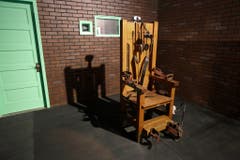 Ein elektrischer Stuhl im Gefängnismuseum von Huntsville, Texas. In diversen US-Bundesstaaten werden Straftäter immer noch auf dem elektrischen Stuhl hingerichtet. (Bild: Keystone)