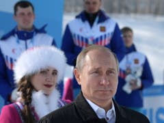 Auch der russische Präsident Wladimir Putin liess es sich nicht nehmen, an der Universiade mitzufeiern (Bild: KEYSTONE/EPA SPUTNIK POOL/ALEXEI DRUZHININ / SPUTNIK / KREMLIN P)