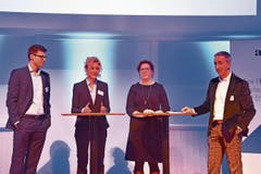 Diskutierten über die digitale Arbeitswelt der Zukunft (von links): Start-up-Betreuer Walter Regli, Raiffeisen-HR-Fachfrau Heidi Bösch, Fachhochschulprofessorin Alexandra Cloots und Patrick Berhalter vom AGV.