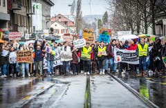 Frauenfeld TG - Klimastreik kommt im Thurgau an. In mehreren Hundert Städten weltweit wird heute gegen den Klimawandel demonstriert. Auch in Frauenfeld haben sich viele Engagierte zusammengetan.