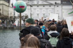 Demonstration gegen den Klimawandel in der Stadt Luzern. (Bild: Dominik Wunderli, Luzern, 15. März 2019)