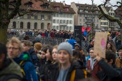 Demonstration gegen den Klimawandel in der Stadt Luzern. (Bild: Dominik Wunderli, Luzern, 15. März 2019)
