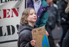 Frauenfeld TG - Klimastreik kommt im Thurgau an. In mehreren Hundert Städten weltweit wird heute gegen den Klimawandel demonstriert. Auch in Frauenfeld haben sich viele Engagierte zusammengetan.