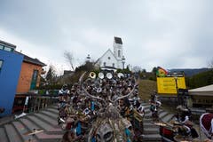 Die «Schlösslifäger» am Kinderumzug in Kriens. (Bild: Jakob Ineichen, 2. März 2019)