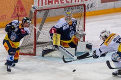 Impressionen vom Spiel EV Zug - HC Ambri-Piotta. (Bild: KEYSTONE/Urs Flüeler, 2. März 2019)