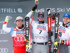 Beat Feuz (mit der roten Startnummer des Leaders im Abfahrts-Weltcup) - Stammgast auf dem Podest (Bild: KEYSTONE/EPA NTB SCANPIX/TERJE BENDIKSBY)