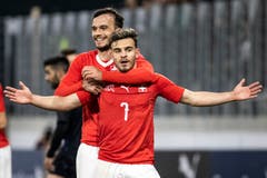 Bastien Toma (vorne) jubelt zusammen mit Jérémy Guillemenot nach dem 2:0. (Bild: Alexandra Wey / Keystone, Kriens, 22. März 2019)