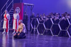 Die beiden Hohen Priester Kaiaphas (Benoit Pitre, links) und Annas (René Siepen) wollen Jesus eliminieren.