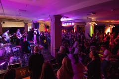 Eindrücke vom 14. Tonart Festival 2019: Die Tonart-Hausband Take This. (Bild: Valentin Luthiger, 23. März 2019)