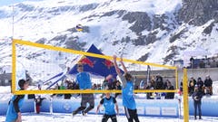 Snow-Volleyball-Schweizer-Meisterschaften in Andermatt. (Bild: Philipp Zurfluh, 24. März 2019)