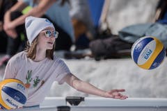 Snow-Volleyball-Schweizer-Meisterschaften in Andermatt. (Bild: Philipp Zurfluh, 24. März 2019)