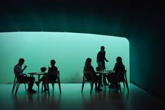 Für einen kulinarischen Abend im Unterwasser-Restaurant müssen die Gäste tief ins Portemonnaie greifen. (Bild: PD/Snöhetta)