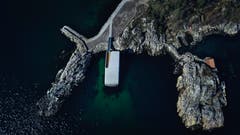 Wissenschafter sollen künftig in einer Art Unterwasserlabor arbeiten können und mit Kameras die Fauna im Meer beobachten. (Bild: PD/Snöhetta)