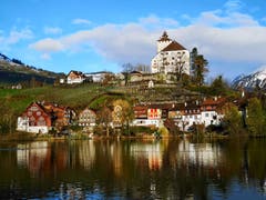 Städtchen und Schloss Werdenberg Frühling. (Bild: Patrik Stahler)