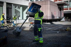 Die Zweirad-Parkplätze auf dem Blumenmarkt bleiben, werden aber neu angeordnet.