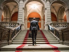 1. Preis Schweizer Geschichten: 1. Preis Schweizer Geschichten: Ein Blick auf das Zentrum der Macht. (Bild: Nicolas Brodard für «Le Temps»)