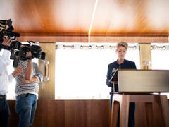 «Eine Annahme der Begrenzungsinitiative der SVP wäre der Schweizer Brexit», sagte die neue Justizministerin Karin Keller-Sutter am Freitag vor den Medien. (Bild: Keystone/Gian Ehrenzeller)