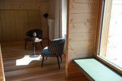 Das Hotel verfügt über fünf Gästezimmer.