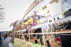Die Mööslimatten Ettiswil feiern Party. (Bild: Roger Grütter, Ettiswil, 3. März 2019)