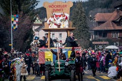 Der Wagen der Höckelerzunft Neuenkirch. (Bild: Nadia Schärli, Neudorf, 3. März 2019)