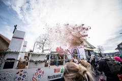 Die Guggichacheler Ettiswil feiern auf «mexikanische» Art und Weise. (Bild: Roger Grütter, Ettiswil, 3. März 2019)