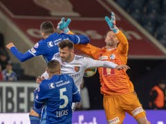 Luzern und Basel boten sich ein Duell auf Biegen und Brechen - mit dem besseren Ende für die Gäste (Bild: KEYSTONE/URS FLUEELER)