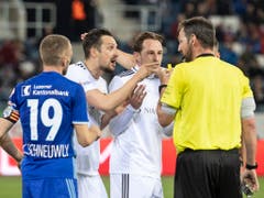 Ein nicht gegebener Treffer in der ersten Halbzeit sorgte für Diskussionsstoff in der Partie zwischen Luzern und Basel (Bild: KEYSTONE/URS FLUEELER)