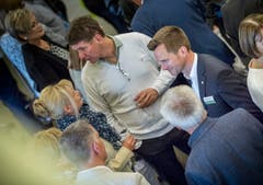 Anwalt Pascal Schmid im Gespräch. (Bild: Andrea Stalder)