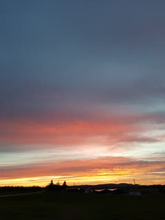 Sonnenuntergang in Sitterdorf (Bild: Reto Schlegel)
