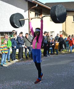 Starker Auftritt am Mosnanger Fasnachtsumzug. (Bild: Peter Jenni, 3. März 2019)