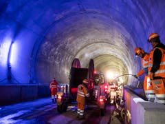 Der Bau des neuen Bözbergtunnels im Kanton Aargau geht in die Endphase. Die Bahntechnik wird eingesetzt. (Bild: KEYSTONE/ALEXANDRA WEY)