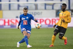 Lucas Alves, Innenverteidigung, 3,5 Eigentlich ist er in der Luft eine Macht, diesmal hat er gegen Nsame das Nachsehen. Verliert auch vor dem 1:3 das Kopfballduell. (Bild: Boris Bürgisser, Luzern, 10. April 2019)