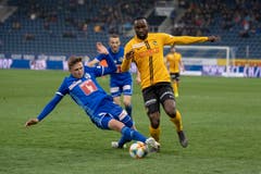 Idriz Voca, Defensives Mittelfeld, 3,5 Beginnt sehr gut, gewinnt viele Bälle. Später muss er gegen das robuste YB mehrfach einstecken. Beim 0:1 «vernascht» ihn Nsame. (Bild: KEYSTONE/Urs Flüeler, Luzern, 10. April 2019)