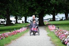 Köbi Kuhn mit seiner verstorbenen Frau Alice (Bild: EQ)