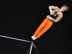 Epke Zonderland bot einmal mehr eine spektakuläre Flugshow am Reck und sicherte sich verdient die Goldmedaille (Bild: KEYSTONE/EPA AAP/STEFAN POSTLES)