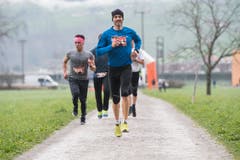 Läufer auf dem Weg zum Ziel. (Bild: Boris Bürgisser, Stans, 14. April 2019)