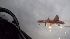Training der Patrouille Suisse über Emmen. (Bild: Luftwaffe, 12. April 2019)