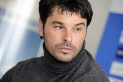 2012: Am 13. April gibt Ciriaco Sforza seinen Rücktritt als Trainer von GC bekannt. Bild: Walter Bieri/Keystone