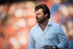 2015: Nach nur drei Monate endet das Engagement als Trainer von Thun. Bild: Gian Ehrenzeller/Keystone