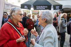 Es scheint zu schmecken. (Bild: Eveline Beerkircher, Luzern, 20. April 2019)