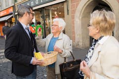 Eine gute Wahl: auch David von Moos brachte die Eier schnell an die Leserinnen und Leser der Luzerner Zeitung. (Bild: Eveline Beerkircher, Luzern, 20. April 2019)