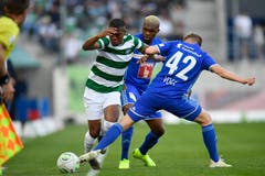 Idriz Voca, defensives Mittelfeld, Note 5Er fängt viele Bälle im Mittelfeld ab, weil er das Aufbauspiel der Ostschweizer richtig liest. Zeigt eine disziplinierte Leistung. (Bild: KEYSTONE/Gian Ehrenzeller)