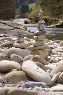 An der Kleinen Emme. (Bild: Priska Ziswiler-Heller, Emmenuferweg, 22. April 2019)