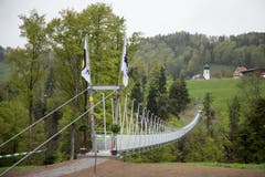 Die Mattenbachbrücke ist 180 Meter lang. (Bilder: Adriana Ortiz Cardozo)
