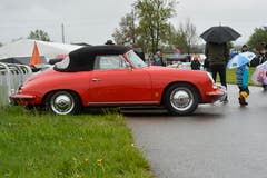 Ausgestellte Oldtimer am ACS Auto-Rennten in Frauenfeld. (Bild: Donato Caspari)