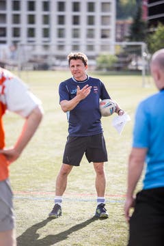 Touch-Rugby beim Training auf der Allmend. Im Bild: Spielertrainer John Barton. (Bild: Manuela Jans-Koch, Luzern, 25. April 2019)